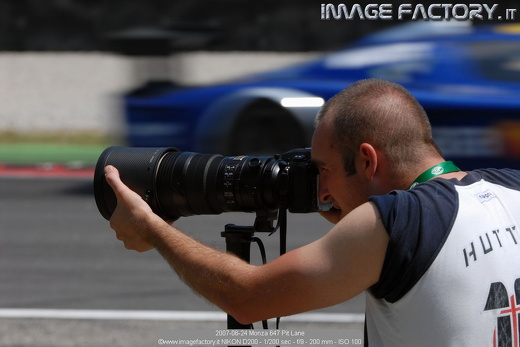 2007-06-24 Monza 647 Pit Lane
